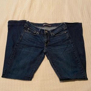 Levi Jeans Size 6/28